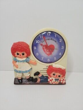 1974 Janex Raggedy Ann And Andy Plastic Wind-Up Alarm Clock Working